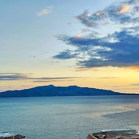 Apartment Seaview Apartment! Public Parking Near The App! Sarande