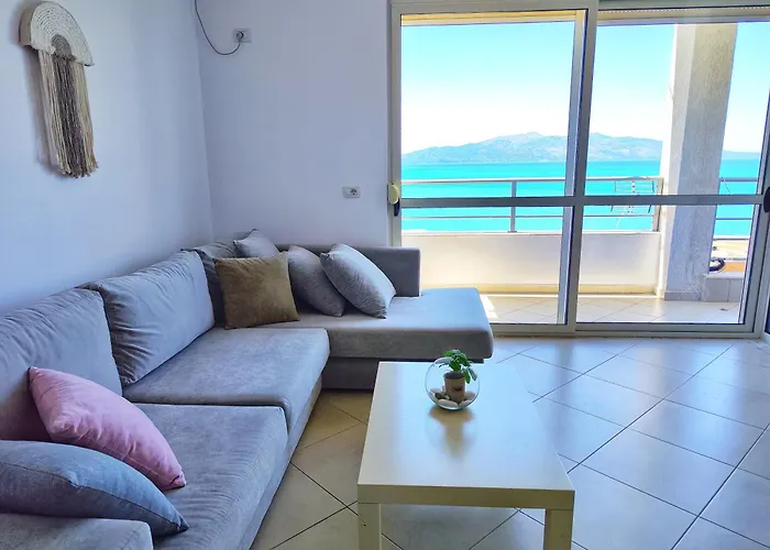 Seaview Apartment! Public Parking Near The App! Apartment *
